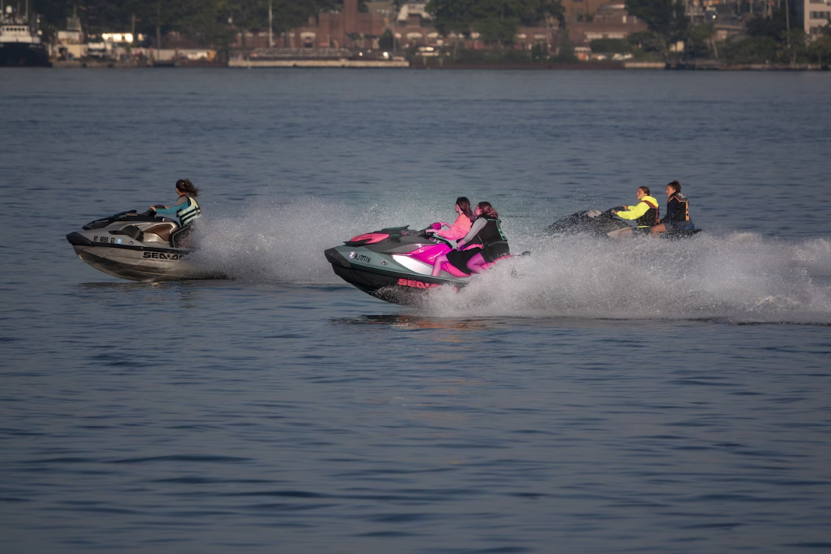 jet ski